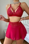 Kadın Kırmızı Göğsü Ve Beli Dantel Detaylı Etekli Takım – Modern, Konforlu Kadın Kırmızı Göğsü Ve Beli Dantel Detaylı Etekli Takım – Modern, Konforlu