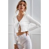 Kadın Beyaz Uzun Kollu Önden Bağlama Detaylı Crop Top Bluz – Şık, Rahat Ve Kolay Kombinlenebilir Kadın Beyaz Uzun Kollu Önden Bağlama Detaylı Crop Top Bluz – Şık, Rahat Ve Kolay Kombinlenebilir