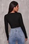 Kadın Siyah Uzun Kollu Büzdürme Bağcık Detaylı Crop Top Bluz – Şık, Rahat Ve Kolay Kombinlenebilir