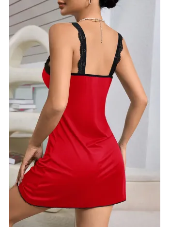 Kadın Kırmızı Dantel Asılı Fiyonk Detaylı Gecelik Takımı – Modern, Konforlu Ve Günlük Kombinlere Uygun