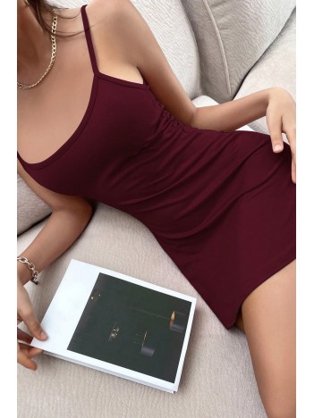 Kadın Bordo Sırt Kısmı Komple Dantelli Mini Gecelik – Modern Ve Şık Tasarım