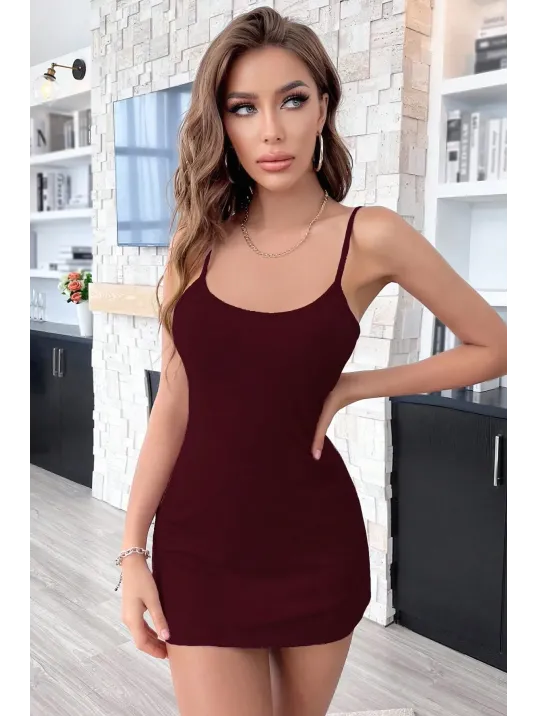 Kadın Bordo Sırt Kısmı Komple Dantelli Mini Gecelik – Modern Ve Şık Tasarım