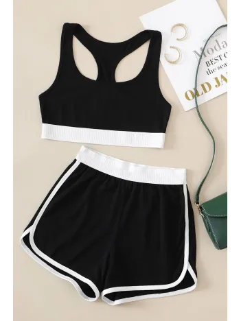 Kadın Siyah Beyaz Lastikli Çapraz Crop Toplu Şortlu Gecelik Takım – Modern, Konforlu Ve Günlük Kombinlere Uygun