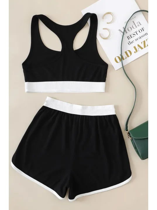 Kadın Siyah Beyaz Lastikli Çapraz Crop Toplu Şortlu Gecelik Takım – Modern, Konforlu Ve Günlük Kombinlere Uygun