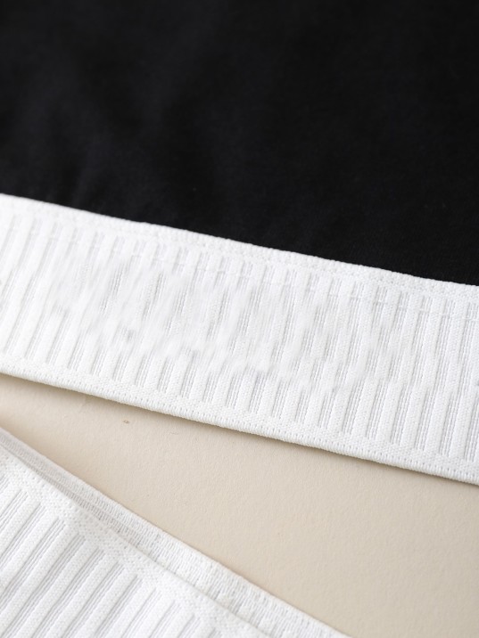 Kadın Siyah Beyaz Lastikli Çapraz Crop Toplu Şortlu Gecelik Takım – Modern, Konforlu Ve Günlük Kombinlere Uygun