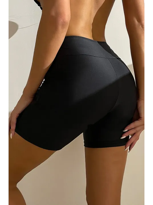 Kadın Siyah Önden Bağcıklı Deniz Şortu – Modern Ve Şık Tasarım