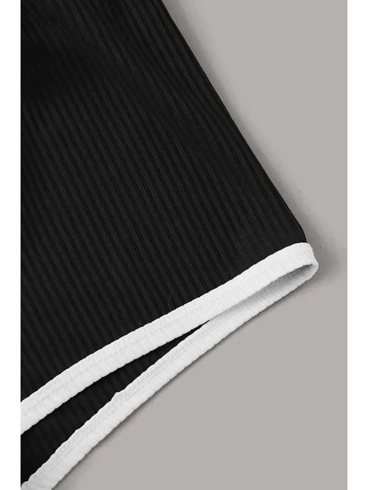 Kadın Siyah Şortlu Beyaz Croplu Gecelik Takımı – Modern, Konforlu Ve Günlük Kombinlere Uygun