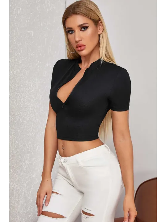 Kadın Siyah Yarım Fermuarlı Ve Kısa Kollu Crop Top Bluz