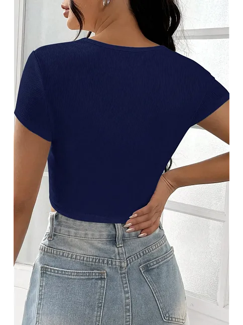 Kadın Lacivert Yarım Kol Düz Yaka Crop Top Bluz – Şık, Rahat Ve Kolay Kombinlenebilir