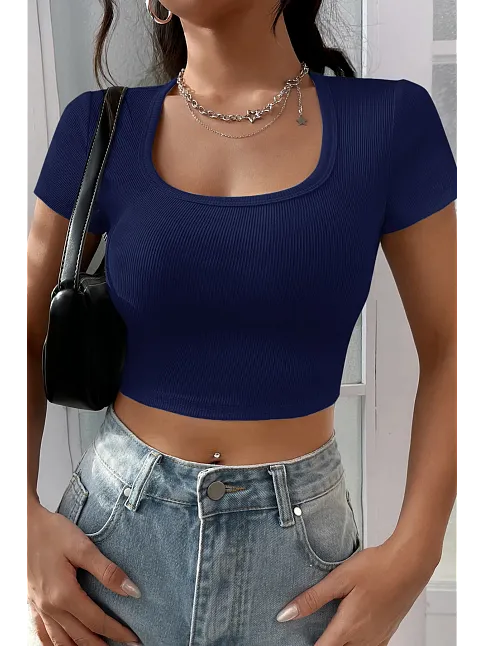 Kadın Lacivert Yarım Kol Düz Yaka Crop Top Bluz – Şık, Rahat Ve Kolay Kombinlenebilir