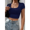Kadın Lacivert Yarım Kol Düz Yaka Crop Top Bluz – Şık, Rahat ve Kolay Kombinlenebilir