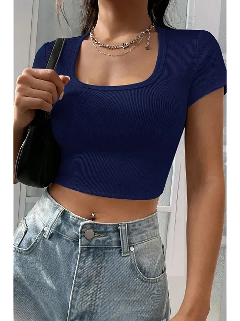 Kadın Lacivert Yarım Kol Düz Yaka Crop Top Bluz – Şık, Rahat Ve Kolay Kombinlenebilir