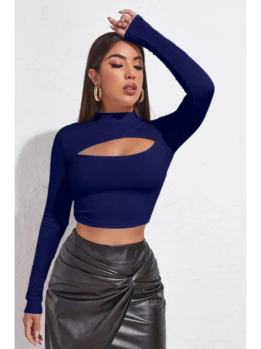 Kadın Lacivert Göğüs Dekolteli Uzun Kollu Cut Out Crop Top Bluz – Şık, Rahat Ve Kolay Kombinlenebilir