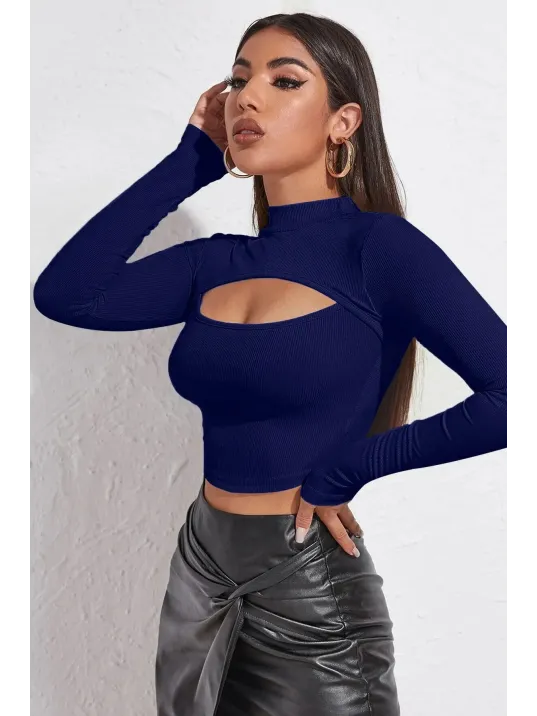 Kadın Lacivert Göğüs Dekolteli Uzun Kollu Cut Out Crop Top Bluz – Şık, Rahat Ve Kolay Kombinlenebilir