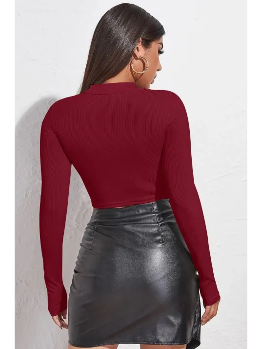 Kadın Bordo Göğüs Dekolteli Uzun Kollu Cut Out Crop Top Bluz – Şık, Rahat Ve Kolay Kombinlenebilir