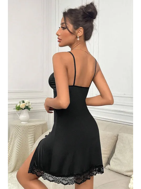 Kadın Siyah Dantelli Fiyonklu Ve Yırtmaçlı Şık Gecelik – Modern Ve Şık Tasarım