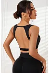 Kadın Siyah Sırtı Açık Derin Göğüs Dekolteli Şık Crop Top Bluz – Şık, Rahat Ve Kolay Kombinlenebilir