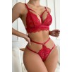 Kadın Kırmızı Cut-Out Büstiyerli Beli Çapraz Lastikli Külotlu Çamaşır Takımı – Modern, Konforlu ve Günlük Kombinlere Uygun