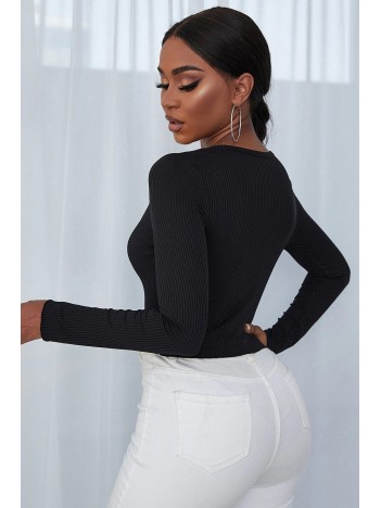Kadın Siyah Uzun Kollu Düğmeli Göğüs Ve Göbek Dekolteli Crop Top Bluz – Şık, Rahat Ve Kolay Kombinlenebilir Kadın Siyah Uzun Kollu Düğmeli Göğüs Ve Göbek Dekolteli Crop Top Bluz – Şık, Rahat Ve Kolay Kombinlenebilir