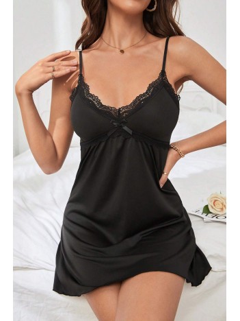 Kadın Siyah Fiyonk Ve Dantel Detaylı Şık Gecelik – Modern Ve Şık Tasarım