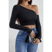 Kadın Siyah Tek Omuz Detaylı Uzun Kol Crop Top Bluz – Şık, Rahat Ve Kolay Kombinlenebilir
