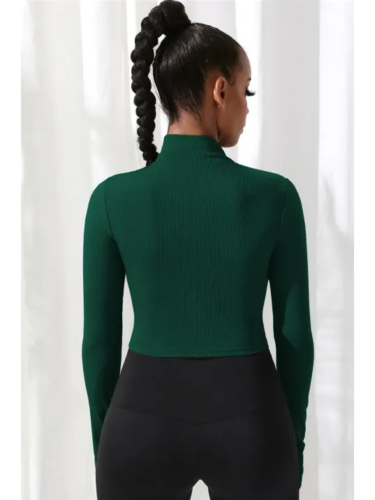 Kadın Yeşil Uzun Kol Fermuarlı Parmak Geçme Detaylı Dik Yaka Crop Top Bluz Kadın Yeşil Uzun Kol Fermuarlı Parmak Geçme Detaylı Dik Yaka Crop Top Bluz