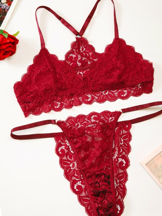 Kadın Bordo Sırtı Dantel Ve İp Detaylı Şık Sütyen Külot Takımı – Modern, Konforlu Ve Günlük Kombinlere Uygun