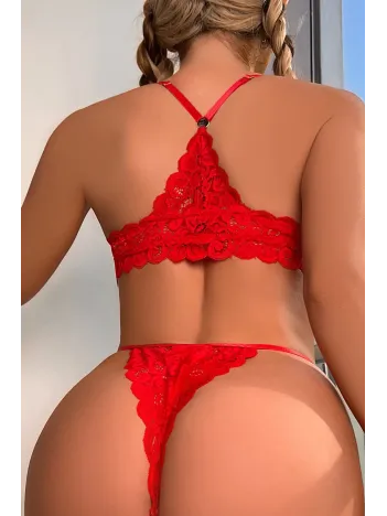 Kadın Kırmızı Sırtı Dantel Ve İp Detaylı Şık Sütyen Külot Takımı – Modern, Konforlu Ve Günlük Kombinlere Uygun