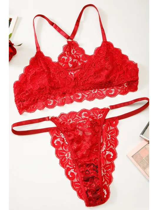Kadın Kırmızı Sırtı Dantel Ve İp Detaylı Şık Sütyen Külot Takımı – Modern, Konforlu Ve Günlük Kombinlere Uygun