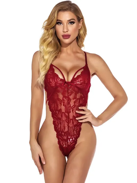 Kadın Bordo Dantelli, Tangalı Ve İp Askılı Şık İç Çamaşır Takımı – Modern, Konforlu Ve Günlük Kombinlere Uygun