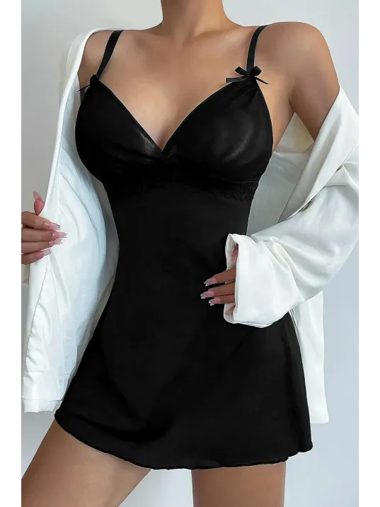 Kadın Siyah Askılı Beli Dantelli Göğsü Fiyonklu Şık Gecelik – Modern Ve Şık Tasarım