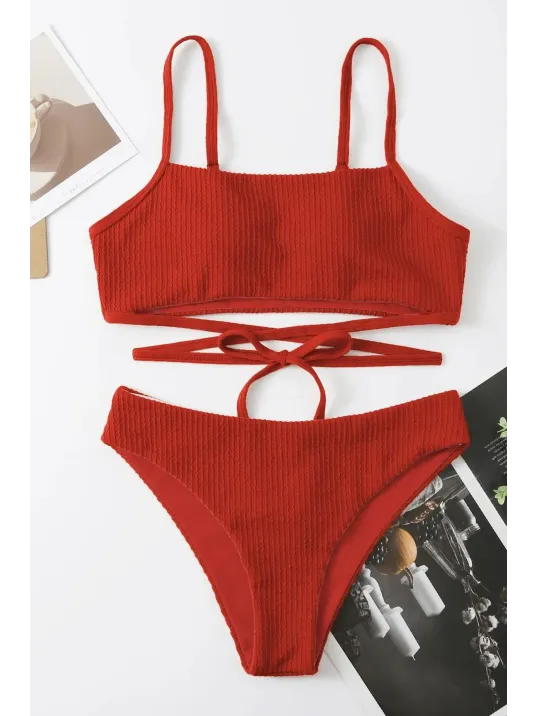 Kadın Kırmızı Çapraz Bağlama Detaylı Yüksek Bel Bikini Takımı – Modern, Konforlu Ve Günlük Kombinlere Uygun