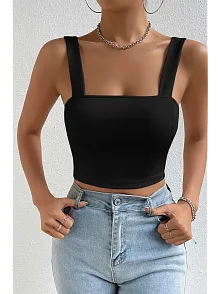 Kadın Siyah Kare Yaka Kalın Askılı Dekolteli Crop Top Bluz – Şık, Rahat Ve Kolay Kombinlenebilir