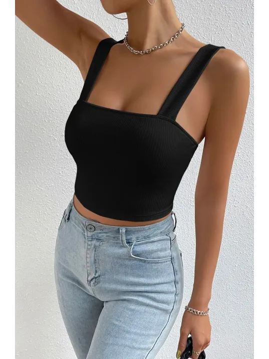 Kadın Siyah Kare Yaka Kalın Askılı Dekolteli Crop Top Bluz – Şık, Rahat Ve Kolay Kombinlenebilir