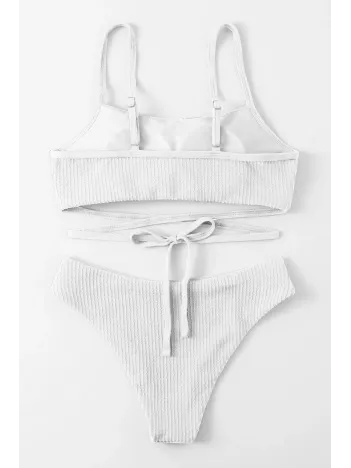 Kadın Beyaz Çapraz Bağlama Detaylı Yüksek Bel Bikini Takımı – Modern, Konforlu Ve Günlük Kombinlere Uygun