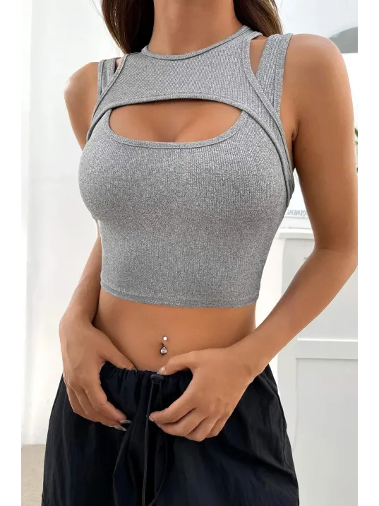 Kadın Gri Kalın Askılı Cut Out Dekolteli Crop Top Bluz – Şık, Rahat Ve Kolay Kombinlenebilir