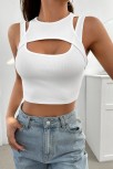 Kadın Beyaz Kalın Askılı Cut Out Dekolteli Crop Top Bluz – Şık, Rahat Ve Kolay Kombinlenebilir Kadın Beyaz Kalın Askılı Cut Out Dekolteli Crop Top Bluz – Şık, Rahat Ve Kolay Kombinlenebilir