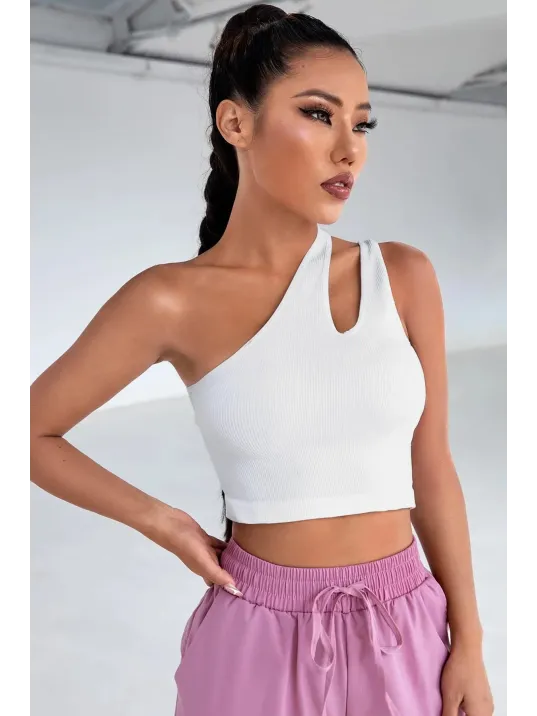 Kadın Beyaz Tek Omuz Cut Out Detaylı Crop Top Bluz – Şık, Rahat Ve Kolay Kombinlenebilir