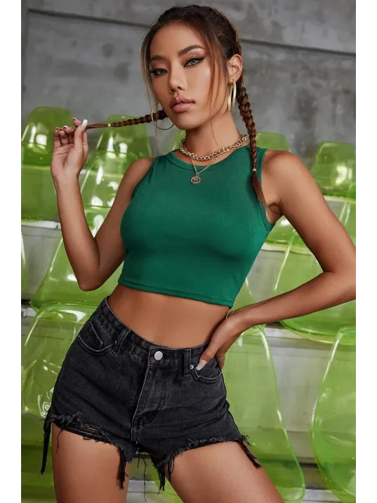 Kadın Yeşil Kare Yaka Crop Top Bluz – Şık, Rahat Ve Kolay Kombinlenebilir