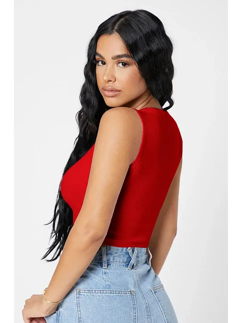 Kadın Kırmızı Kare Yaka Crop Top Bluz – Şık, Rahat Ve Kolay Kombinlenebilir