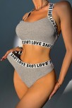 Kadın Gri Çapraz Sırt Ve Love Yazı Detaylı Iç Çamaşır Takımı – Modern, Konforlu Ve Günlük Kombinlere Uygun Kadın Gri Çapraz Sırt Ve Love Yazı Detaylı Iç Çamaşır Takımı – Modern, Konforlu Ve Günlük Kombinlere Uygun