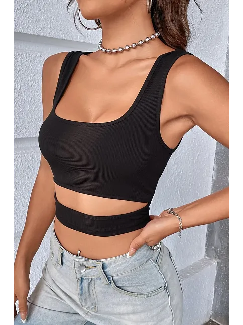 Kadın Siyah Göbek Dekolteli Crop Top Bluz – Şık, Rahat Ve Kolay Kombinlenebilir