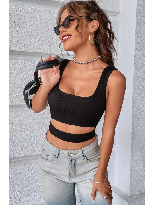 Kadın Siyah Göbek Dekolteli Crop Top Bluz – Şık, Rahat Ve Kolay Kombinlenebilir