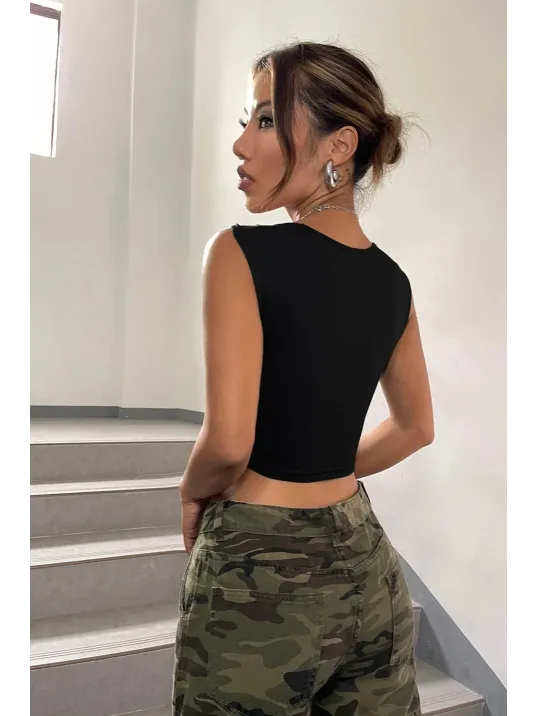 Kadın Siyah Kare Yaka Kalınlaşan Omuz Detaylı Crop Top Bluz