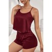 Kadın Bordo Asimetrik Sırt Dekolte Detaylı Şık Şortlu Gecelik Takım – Modern, Konforlu ve Günlük Kombinlere Uygun