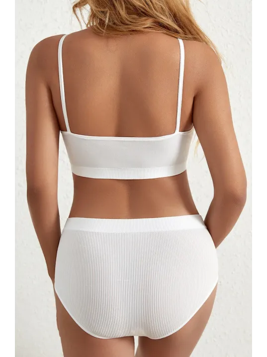 Kadın Beyaz Kaşkorse Yüksek Bel Kapsız Sütyen Külot Takım – Modern, Konforlu Ve Günlük Kombinlere Uygun
