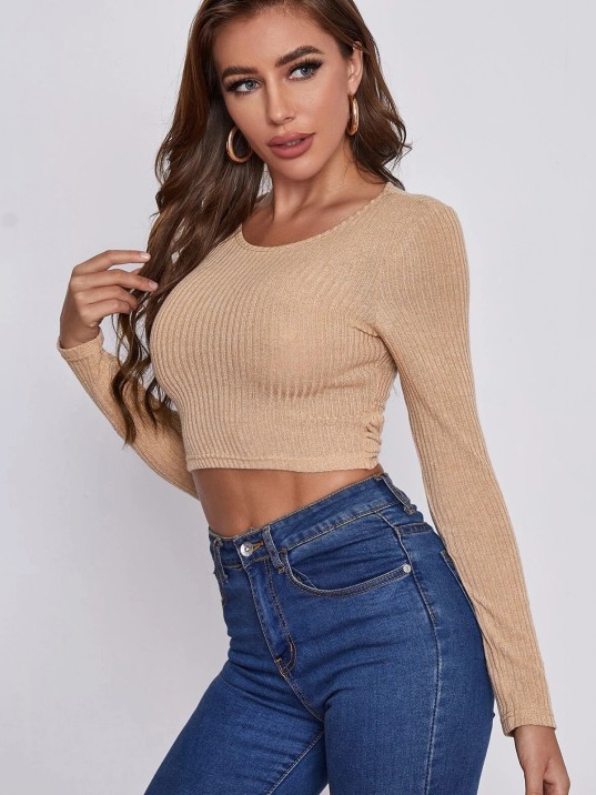 Kadın Krem Uzun Kollu Arkadan Bağlamalı Bluz – Şık, Rahat Ve Kolay Kombinlenebilir Kadın Krem Uzun Kollu Arkadan Bağlamalı Bluz – Şık, Rahat Ve Kolay Kombinlenebilir