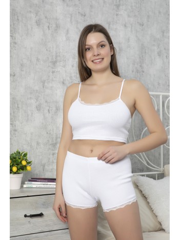 Kadın Beyaz Alt Ve Üst Dantel Detaylı Şortlu Gecelik Takımı – Modern, Konforlu Ve Günlük Kombinlere Uygun