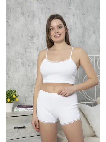 Kadın Beyaz Alt Ve Üst Dantel Detaylı Şortlu Gecelik Takımı – Modern, Konforlu Ve Günlük Kombinlere Uygun