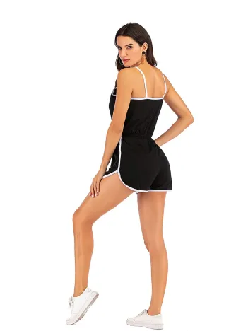 Kadın Siyah Beyaz Askılı Şık Tulum Gecelik – Modern Ve Şık Tasarım